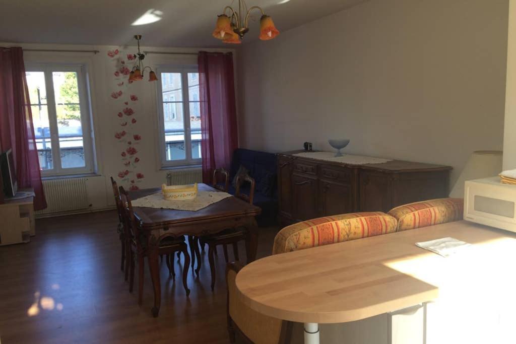 Appartement Tout Confort Centre Baccarat Esterno foto